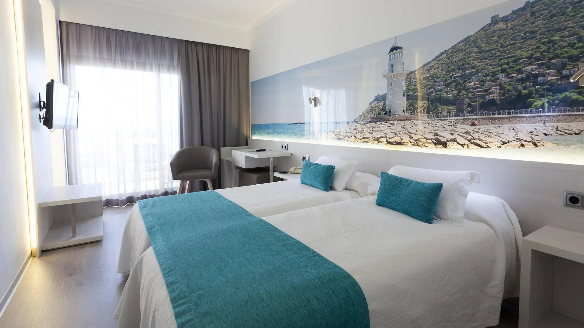 Hotel Obelisco Playa de Palma  4*, Playa de Palma (Mallorca)